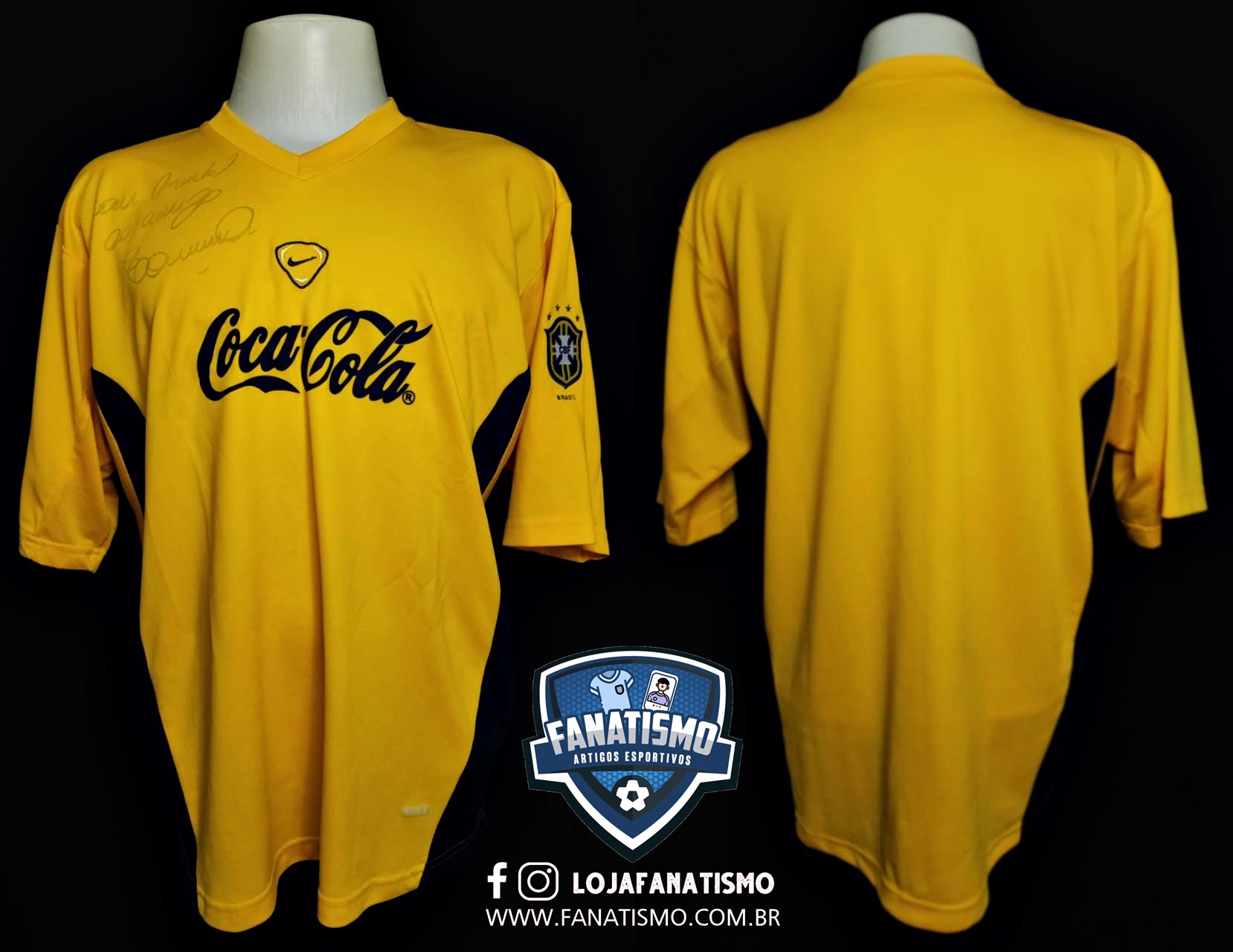 Camisa da Seleção autografada, Copa de 2002 – Foto de Brasiliano