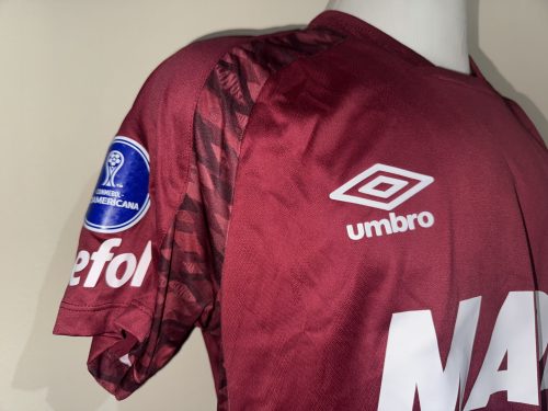 Camisa do Lanús/ARG Oficial I Umbro 2025 #24 Izquerdoz Usada em Jogo vs. Vasco G - Imagem 3