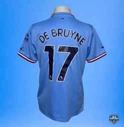 Alternative view of Camisa Manchester City Oficial I Puma 2022/2023 #17 De Bruyne G